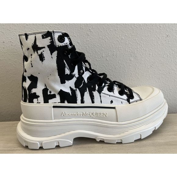 Alexander McQUEEN Men Tread Slick Logo High Top Sneaker White Black EU42.5 US9.5 - Picture 9 of 16